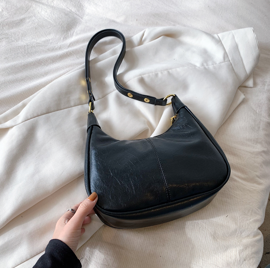 Ava Shoulder Bag