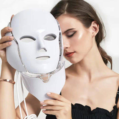 Glownari LED Face Mask: Deliver Glowing Skin